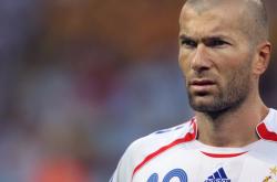 开云体育app-班凯罗点燃赛场，勇士防守锁死黄蜂