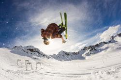 开云官方app入口-从CBA到NBA的跨越想象，如果广厦队斩落76人，霍勒迪如何成为关键先生？