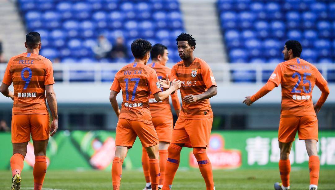 包含鲁能遭遇惨败,球迷心情跌宕起伏的词条 包含鲁能遭遇惨败,球迷心情跌宕起伏的词条