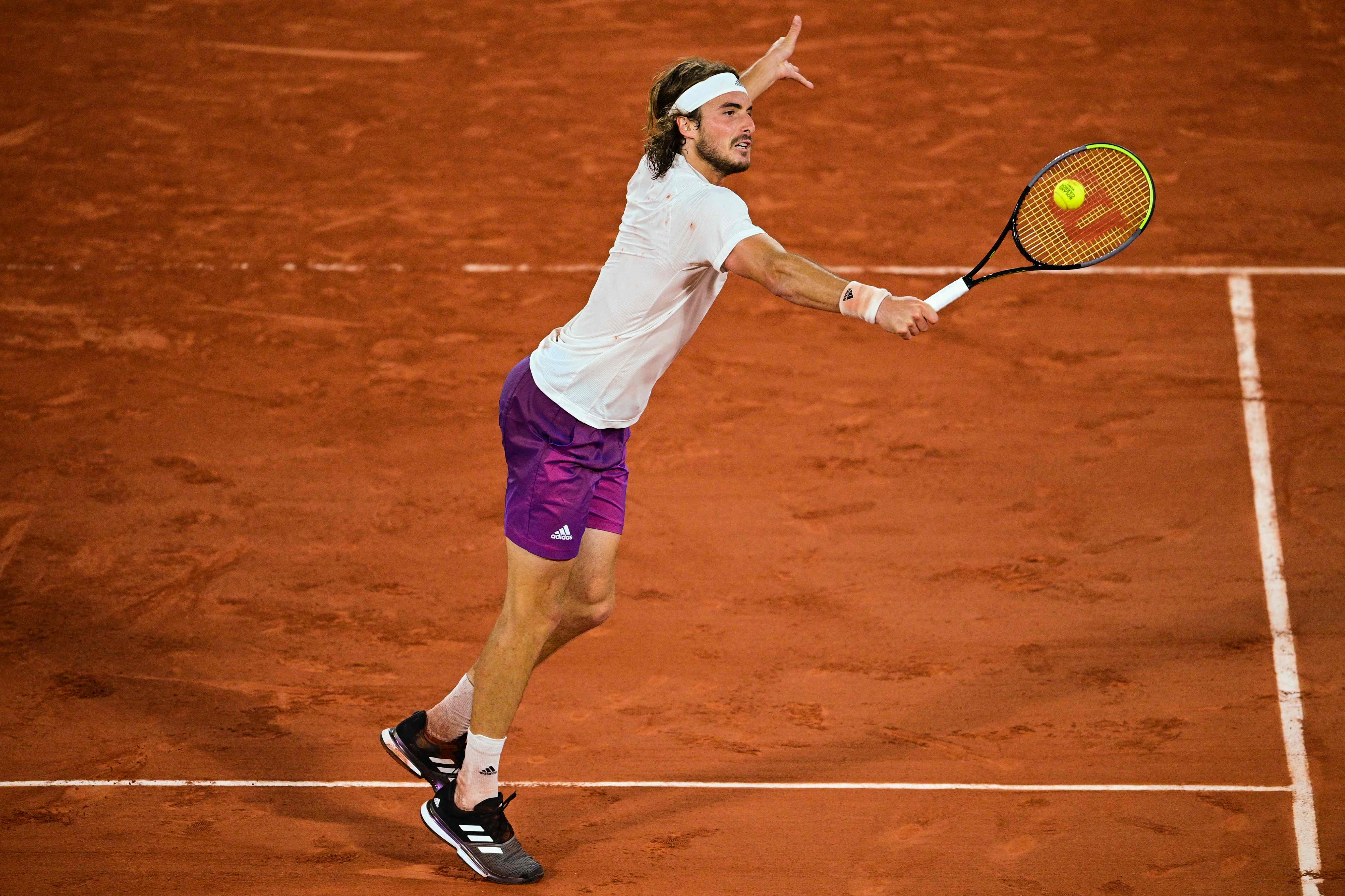 日本网球队爆冷英国网球队，西西帕斯送出助攻的简单介绍